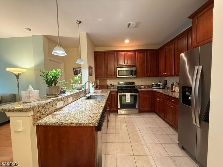 Property Photo: 2113 Ramapo Ct 2113 NJ 07457