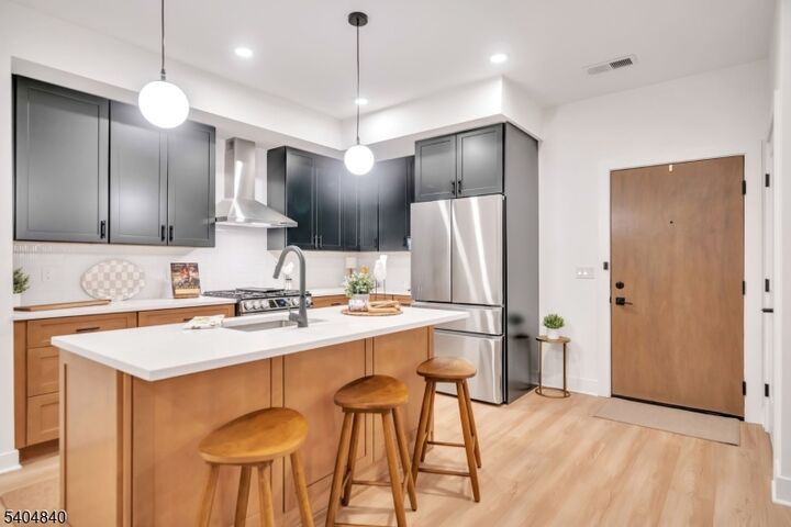 Property Photo:  20 Encampment Ct207  NJ 07045 