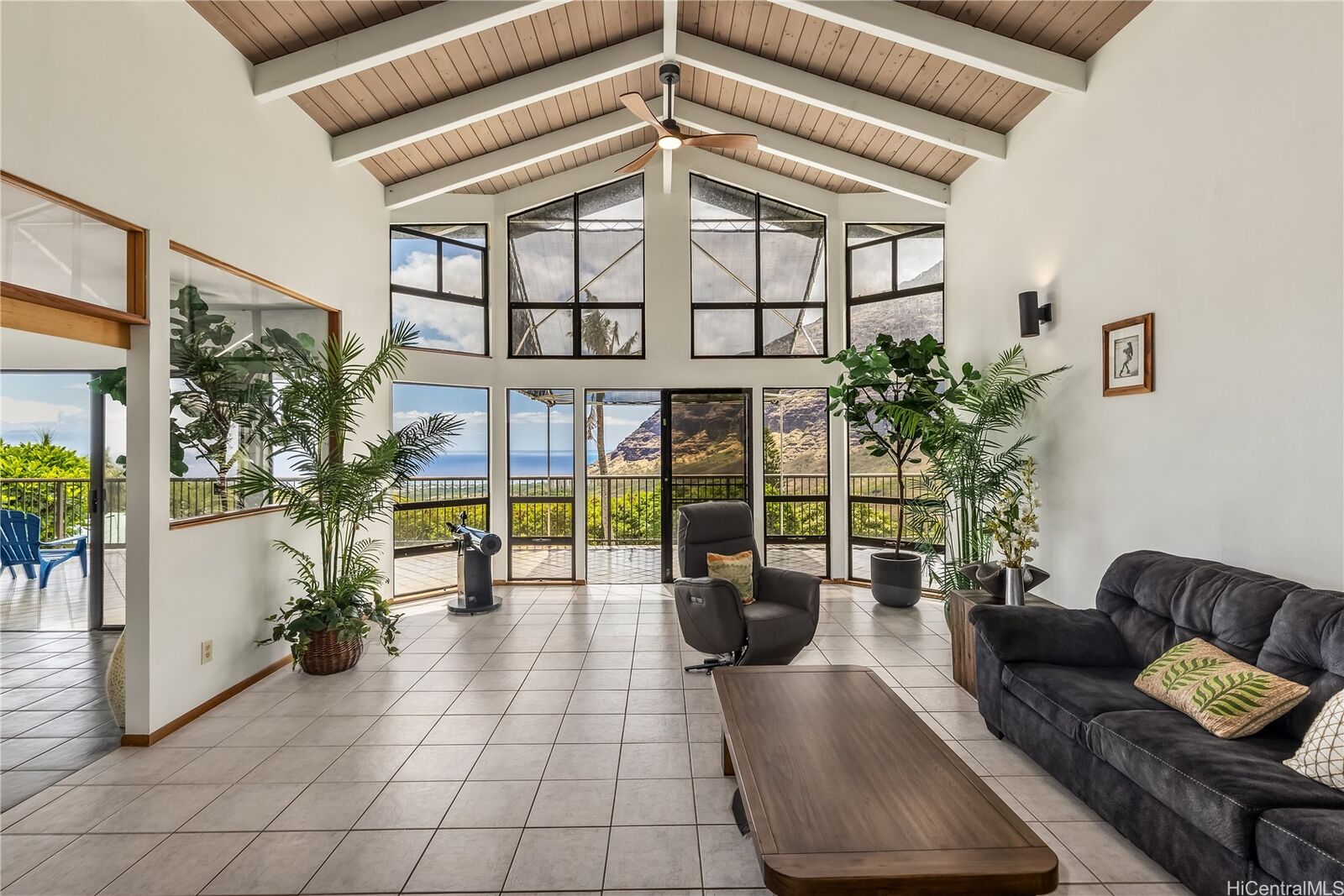 Property Photo:  84-1330 Maunaolu Street  HI 96792 