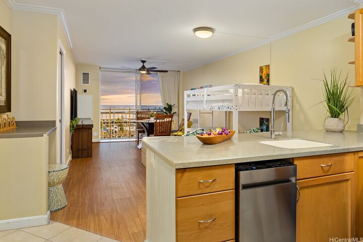 Property Photo:  1765 Ala Moana Boulevard 994  HI 96815 