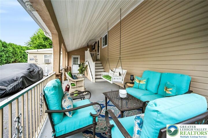 Property Photo: 303 W Madison Street PA 18042