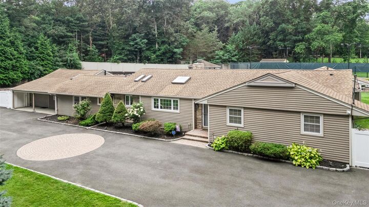 Property Photo:  3 Beltane Drive  NY 11746 