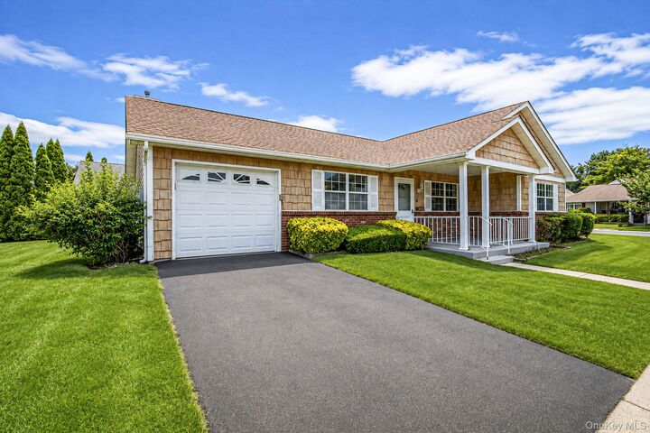 Property Photo:  18 Kathleen Drive  NY 11769 