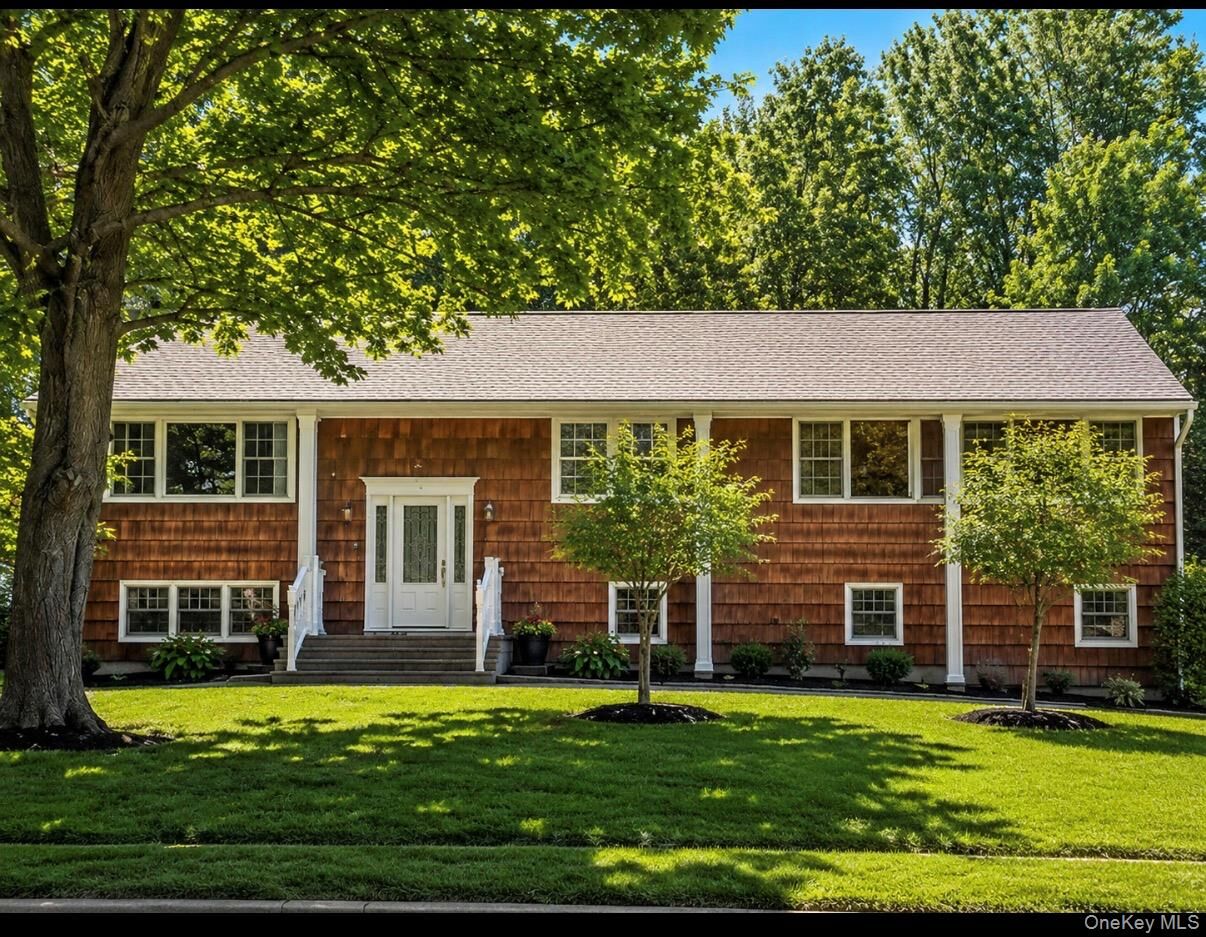 Property Photo:  251 Kings Highway  NY 10983 