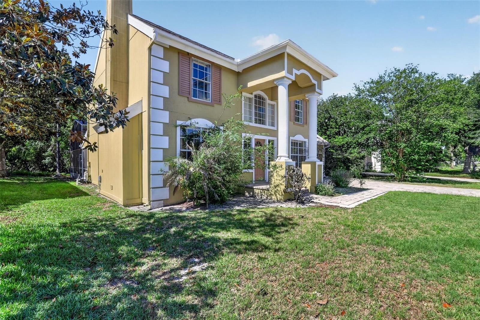 Property Photo: 2727 Running Springs Loop FL 32765