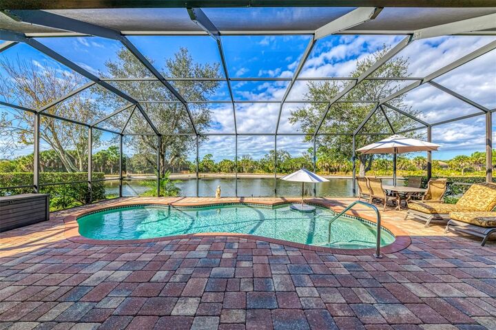 Property Photo: 13344 Creekside Lane FL 33953