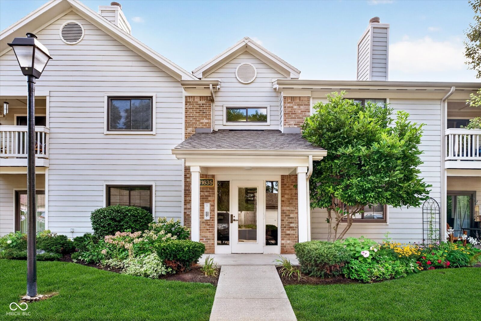 Property Photo: 11635 Lenox Lane 101 IN 46032