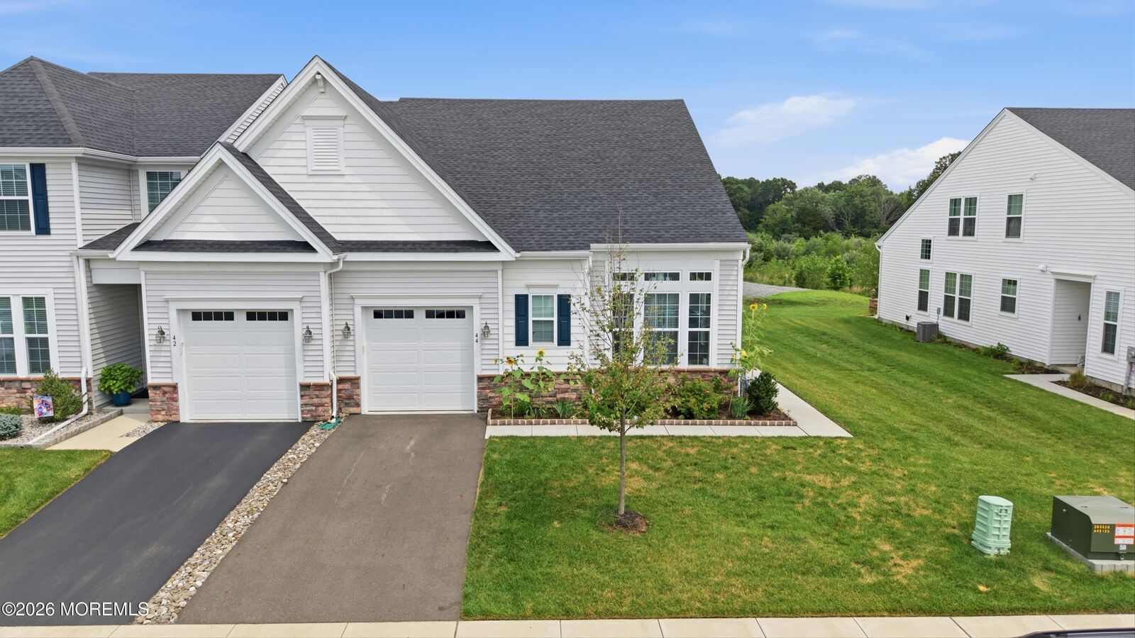 Property Photo:  44 Aqueduct Boulevard  NJ 08533 