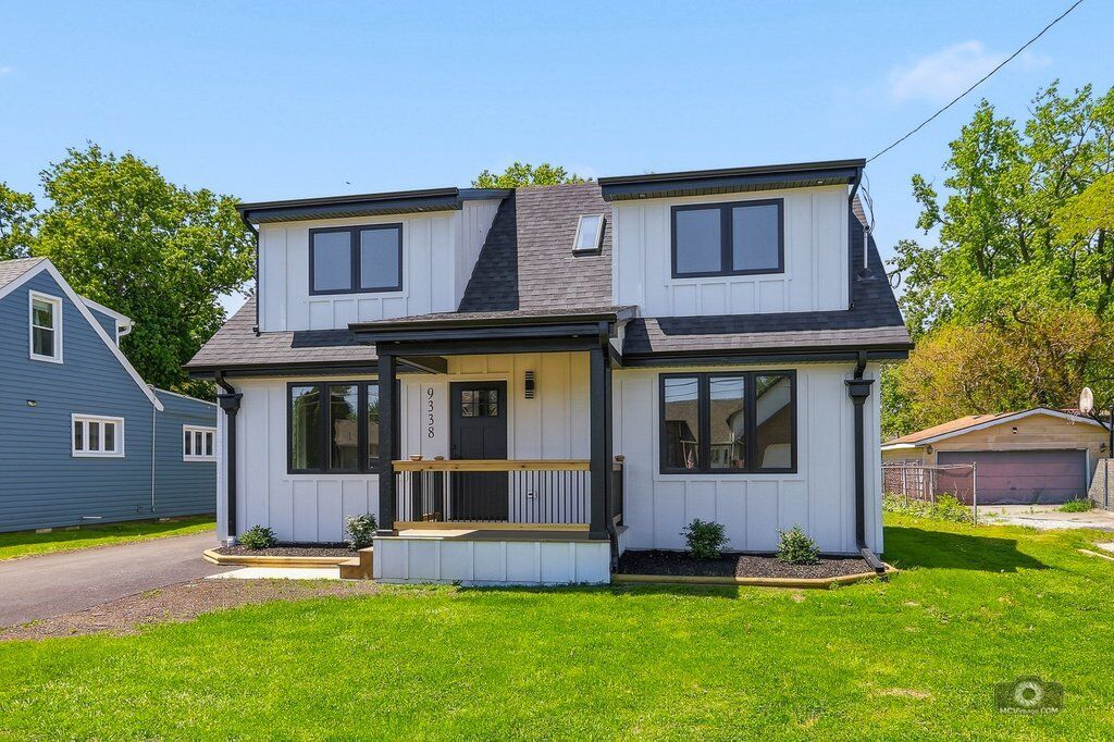 Property Photo: 9338 Sayre Avenue IL 60453