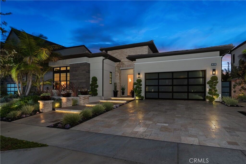 Property Photo: 33811 Paseo Eternidad CA 92675