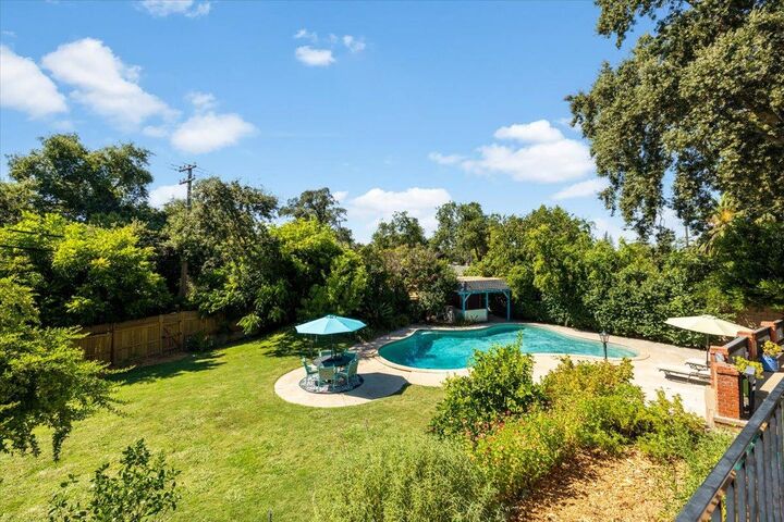 Property Photo: 4637 Hixon Circle CA 95608