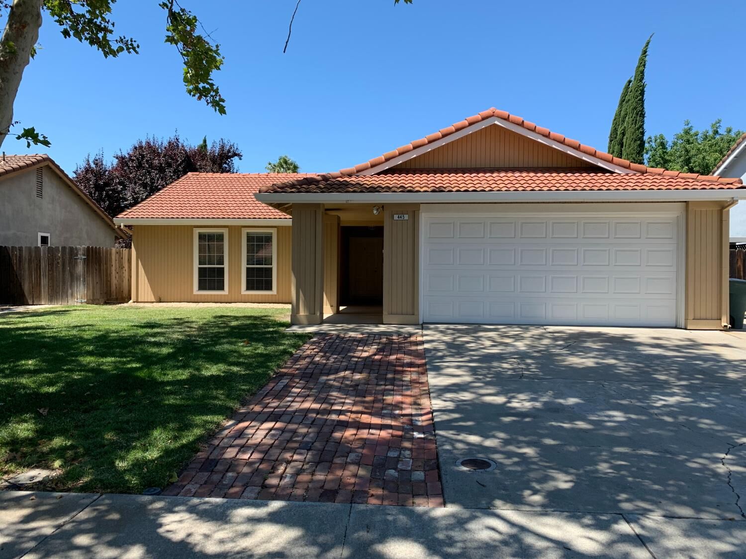 Property Photo:  445 Magnolia Lane  CA 95376 