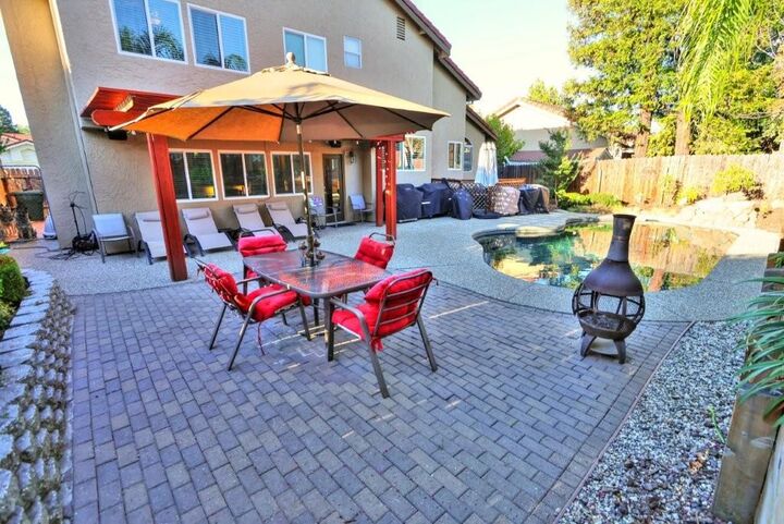 Property Photo: 1431 Penhurst Way CA 95747