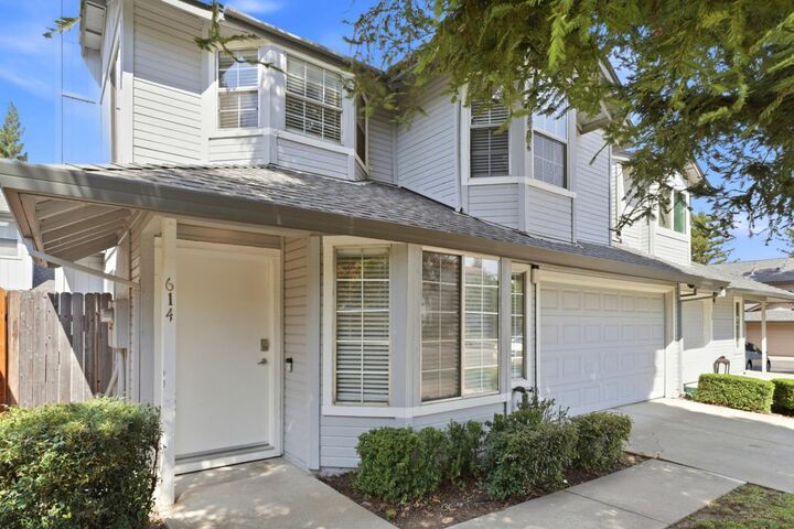 Property Photo: 614 Barbara CA 95678