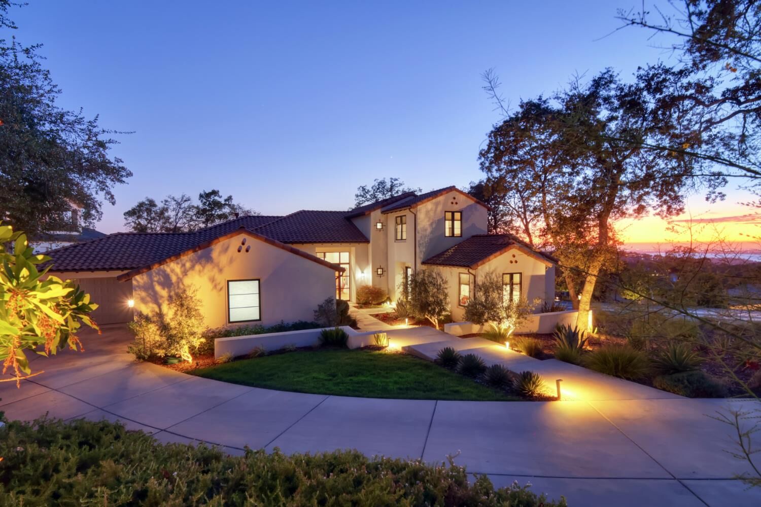 Property Photo: 280 Bronzino Court CA 95762
