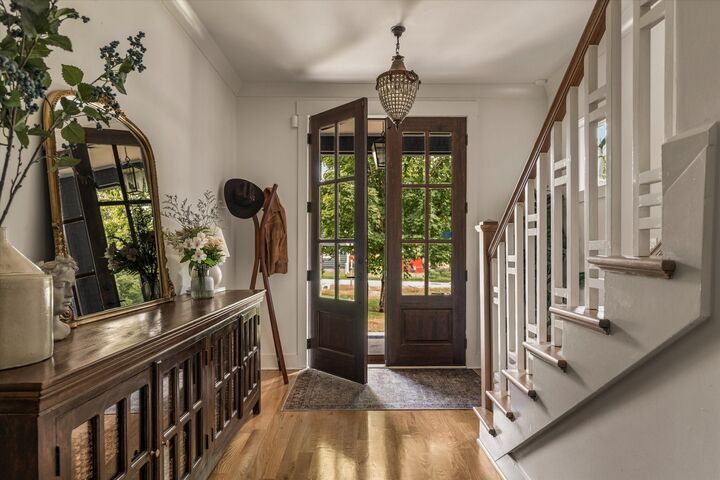 Property Photo: 2102 Sheridan Rd A TN 37206