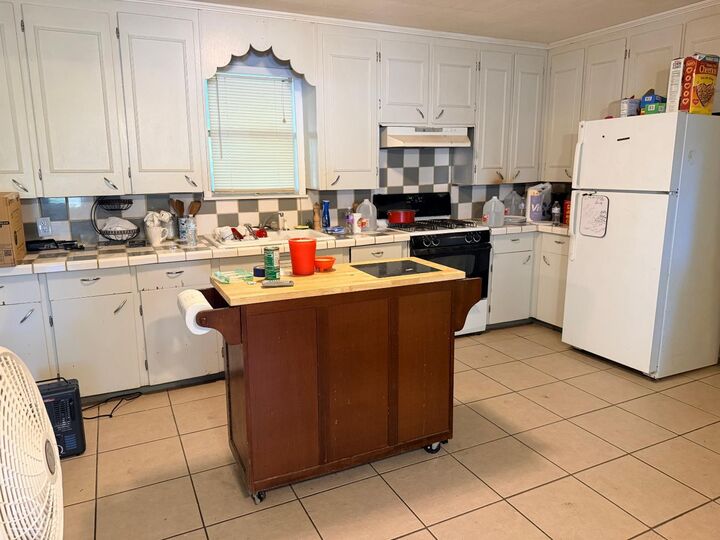 Property Photo: 303 Choate Street AR 72473