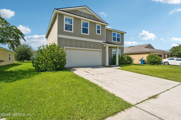 Property Photo: 6774 Sandle Drive FL 32219