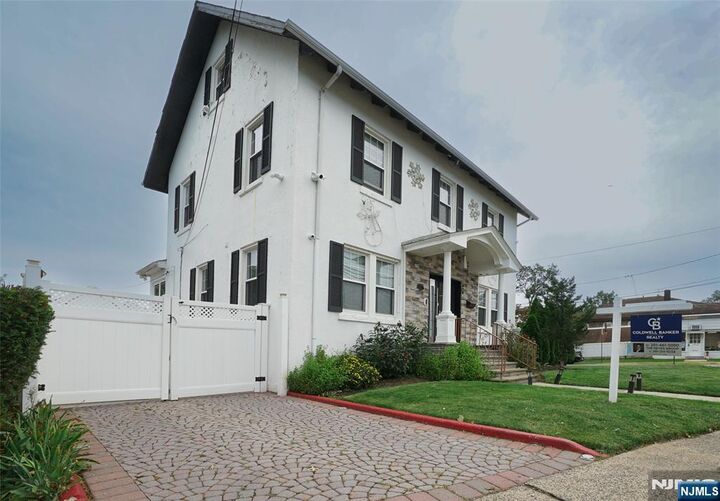 Property Photo:  133 S Prospect Avenue  NJ 07621 