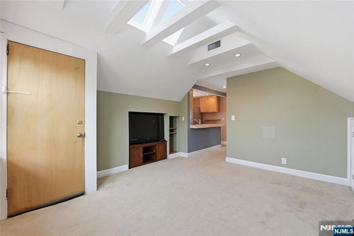 Property Photo:  41 Beekman Street  NJ 07003 