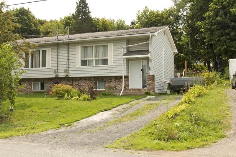 Property Photo:  1027 Marie Crescent  NS B4N 4K4 