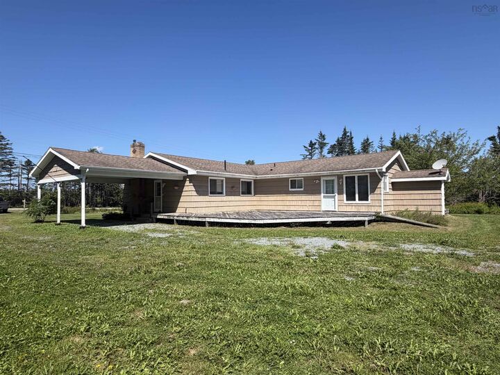Property Photo: 23596 Highway 7 NS B0J 3B0