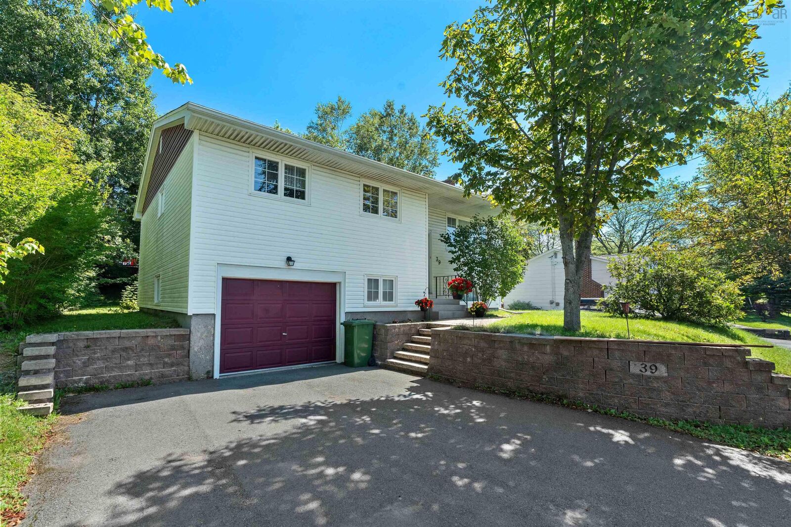 Property Photo:  39 Robert Drive  NS B2W 2A2 