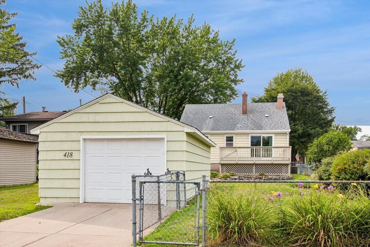 Property Photo: 418 17th Avenue N MN 55075