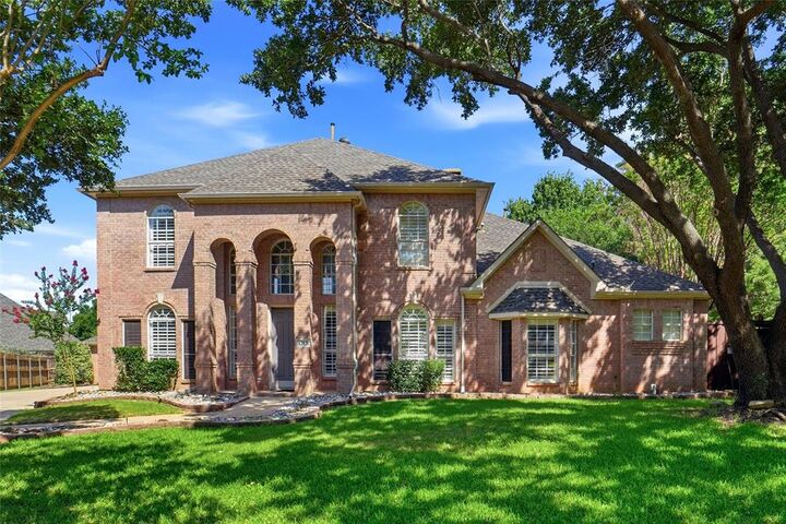 Property Photo:  1717 Briaroaks Drive  TX 75028 