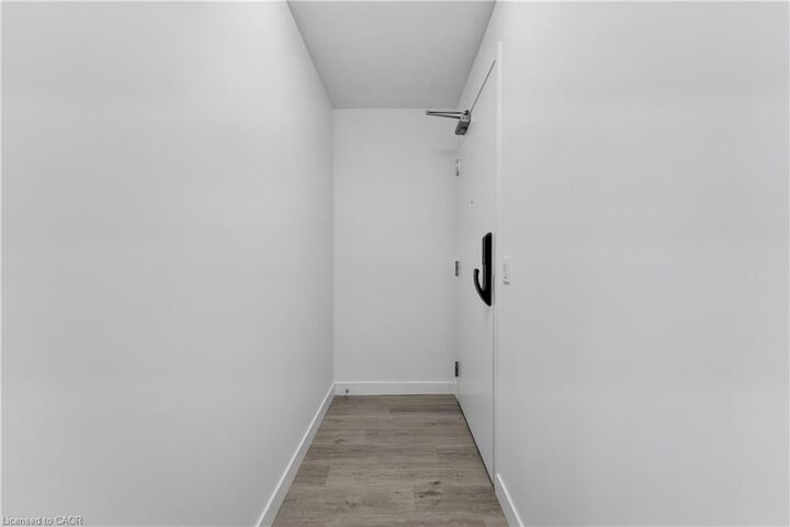 Property Photo: 461 Green Road 809 ON L8E 0L5