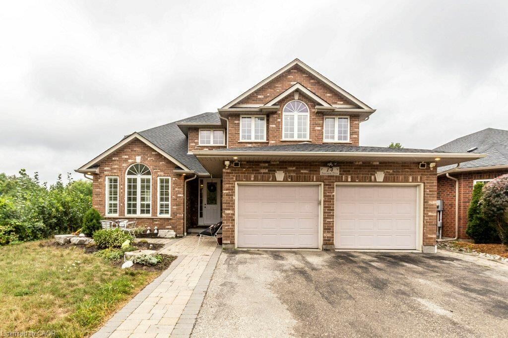 Property Photo: 14 Anastasia Drive ON N2C 2T7