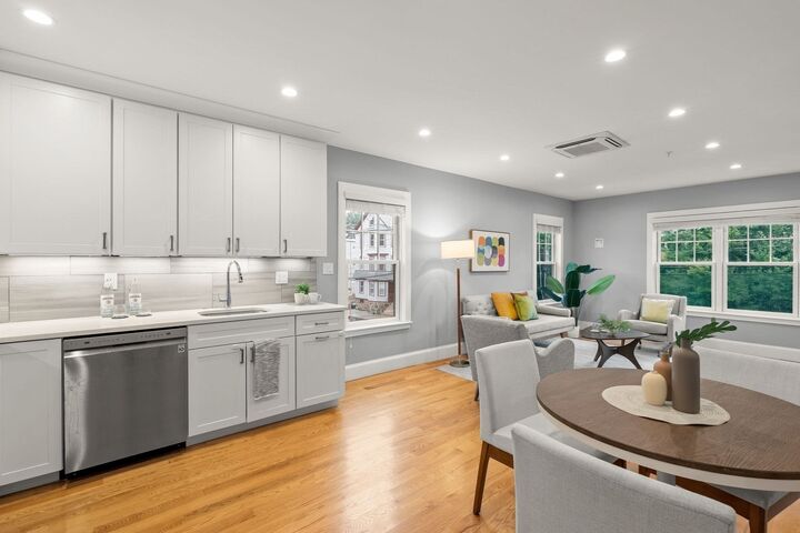 Property Photo:  15 Ashland St 2A  MA 02122 