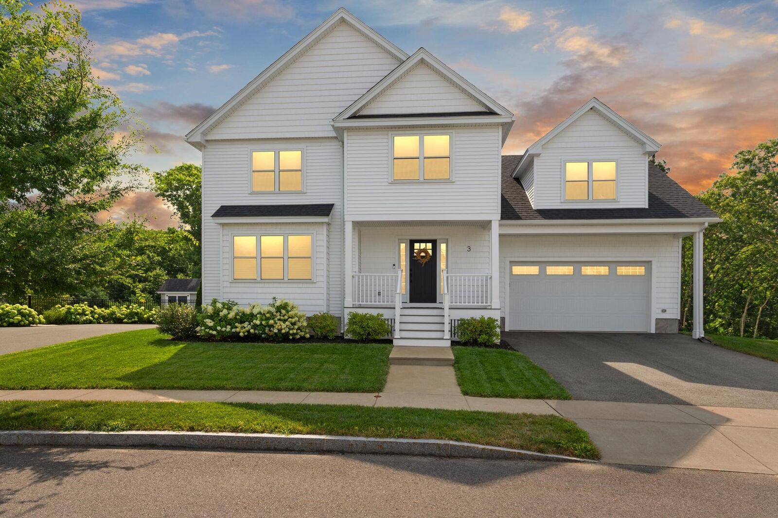Property Photo:  3 S Ridge Circle  MA 01970 