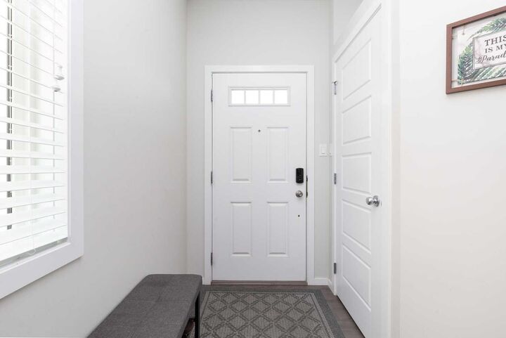 Property Photo:  417 Moonlight Way W  AB T1J 5M8 