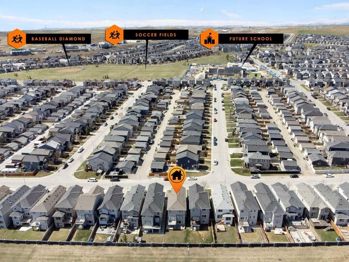 Property Photo: 196 Nolanfield Way NW AB T3R 0M4