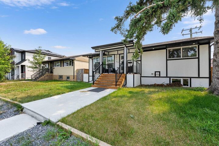 Property Photo: 2415 22 Avenue SW AB T2T 0T1