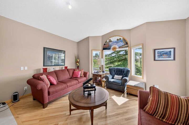 Property Photo: 37 Scimitar Heath NW AB T3L 2E1