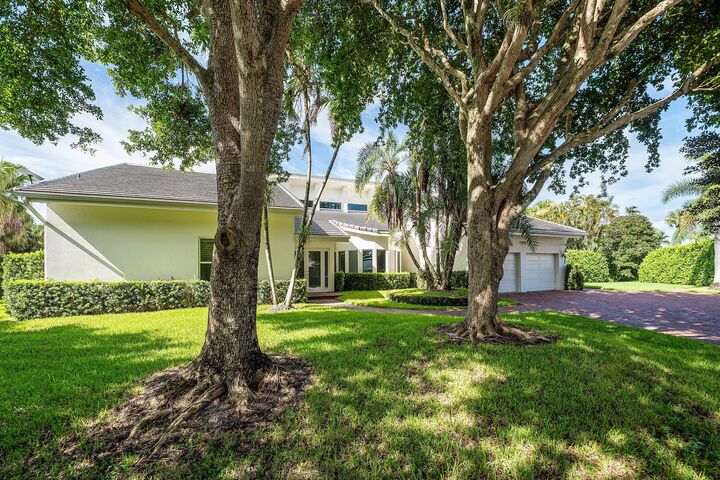 Property Photo: 4356 Kasso Circle FL 33487