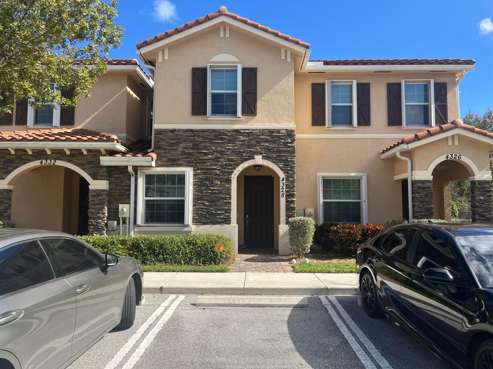 Property Photo:  4328 Braxton Avenue  FL 33417 