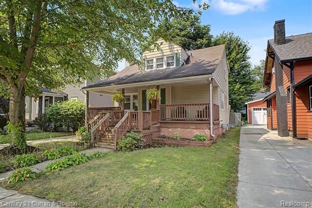 Property Photo: 312 S Pleasant Street MI 48067