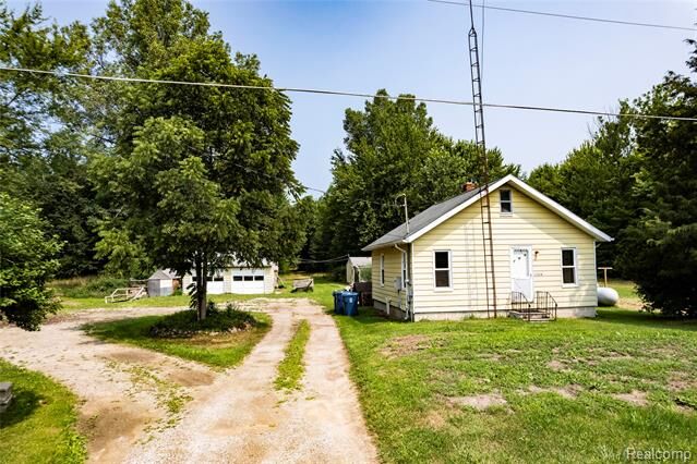 Property Photo:  11308 Wilson Road  MI 48457 