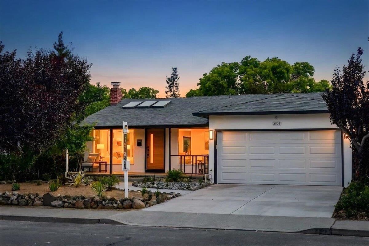 Property Photo: 2808 Rebeiro Avenue CA 95051