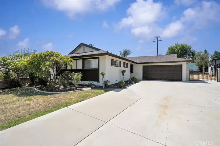 Property Photo:  12909 Bluefield  CA 90638 