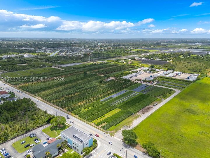 Property Photo:  142 Av SW 184 St  FL 33177 