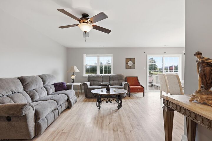 Property Photo:  3 Brandywine Ct  NJ 08234 