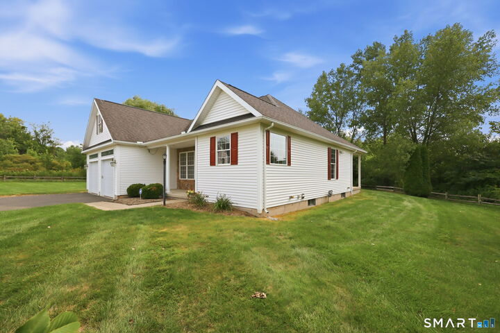 Property Photo: 4 Cornfield Lane CT 06029