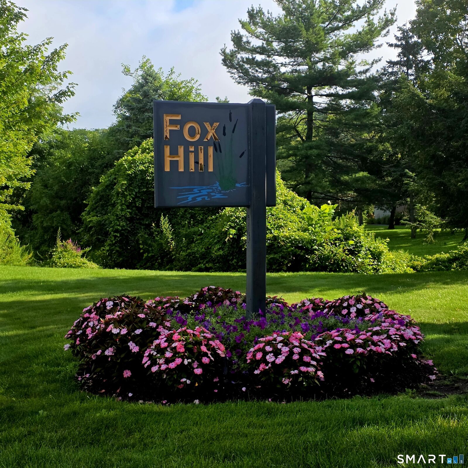 Property Photo:  7 Quince Court 7  CT 06877 