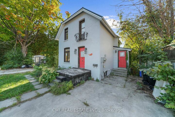 Property Photo: 43 Perry Street ON L4N 2G2