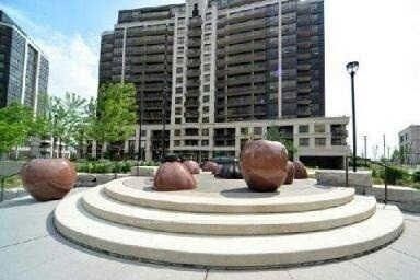 Property Photo: 1070 Sheppard Avenue W 705 ON M3J 0G8