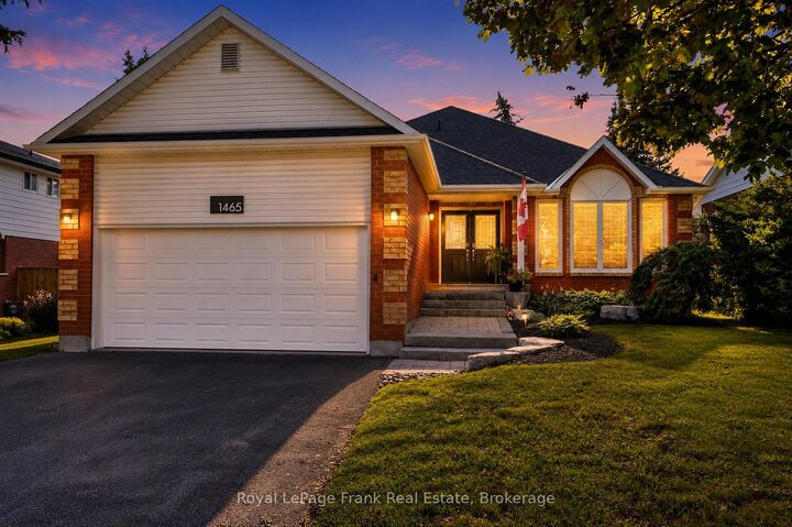 Property Photo: 1465 Wildlark Drive ON K9K 1X5